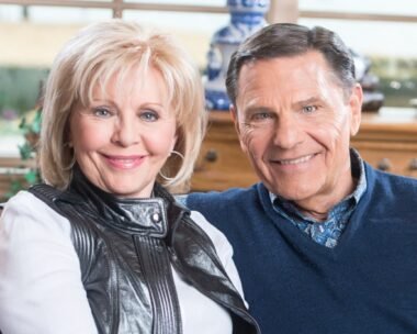 Kenneth Copeland Daily Devotional 1 August 2024 Receive Your Miracle